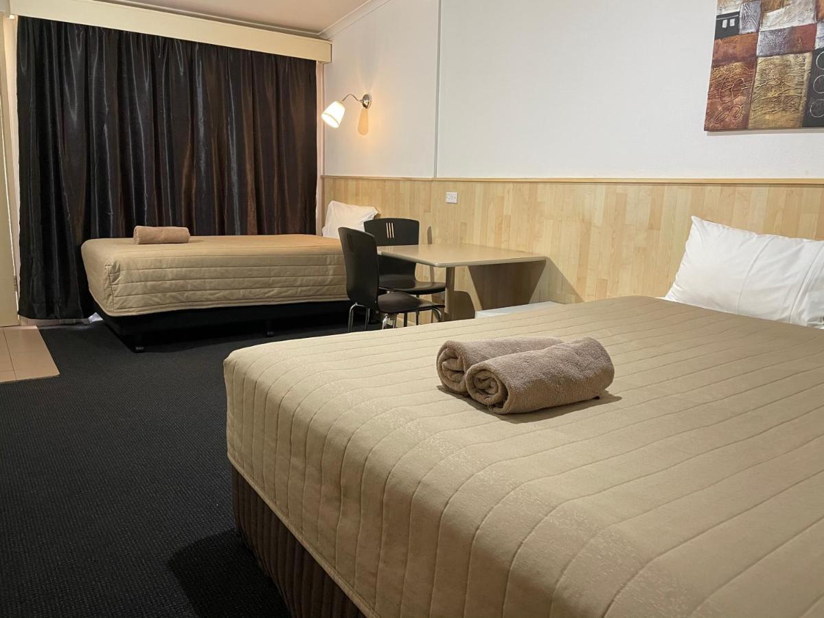 Countryman Motor Inn Cowra Eksteriør bilde