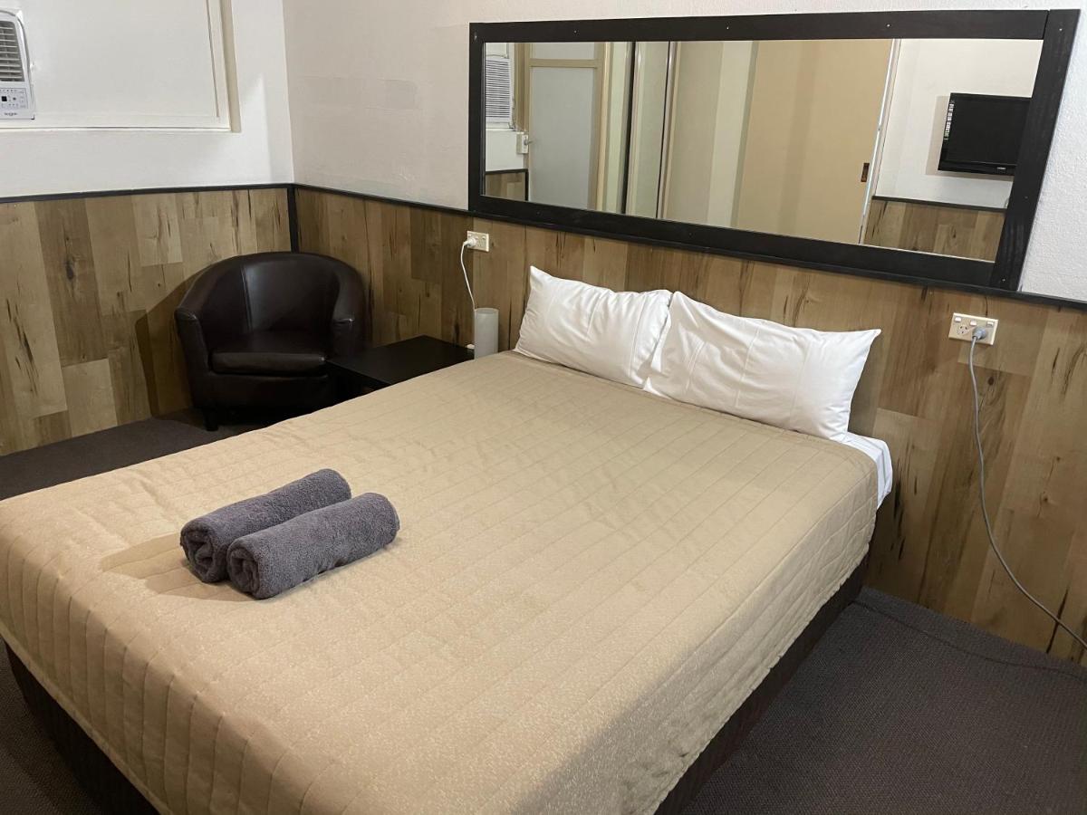 Countryman Motor Inn Cowra Eksteriør bilde
